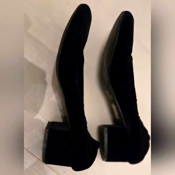 Jeffery Cambell round toed velvet shoes, worn once.  Size 8.5. - Picture 2 of 5